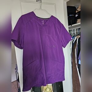 Cherokee Infinity Men's Scrub Top